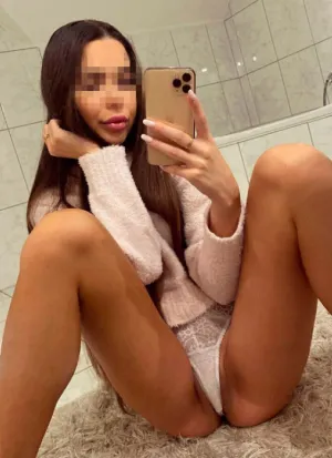 проститутка Кира, 22, Апатиты